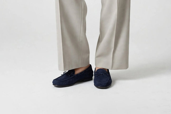 #color_navy