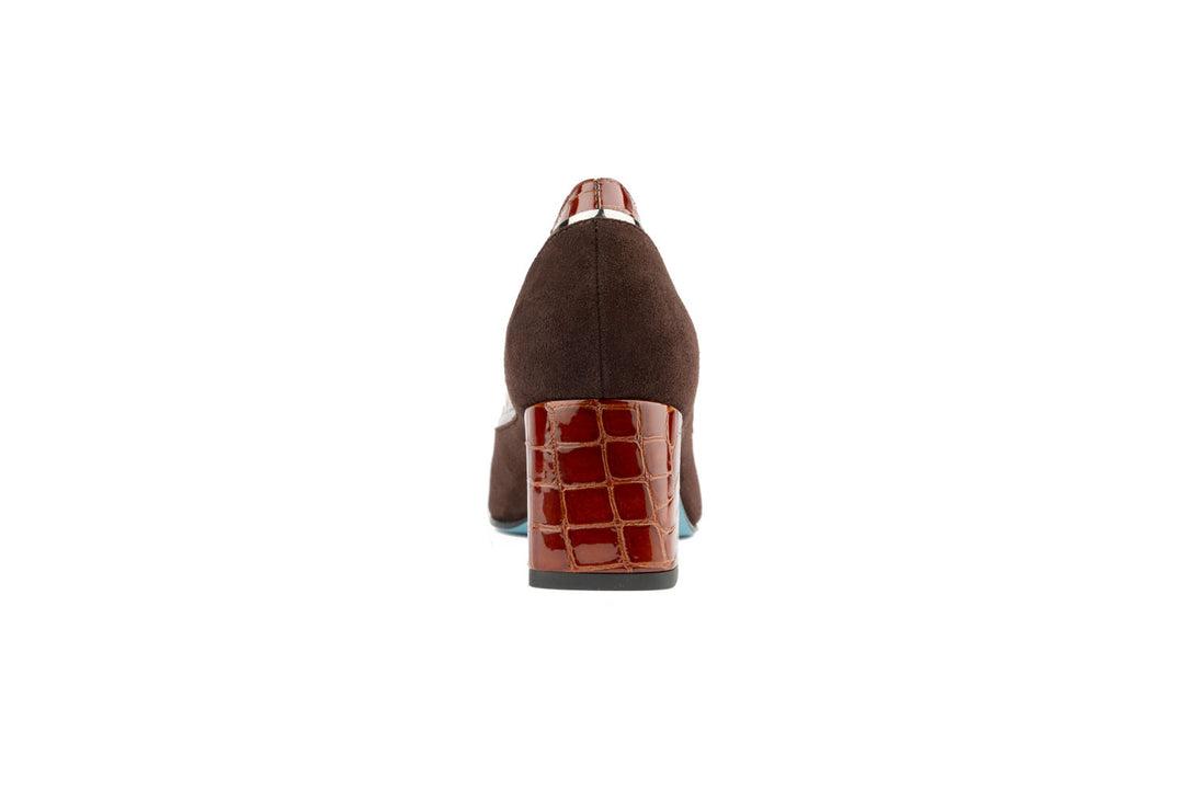 #color_brown
