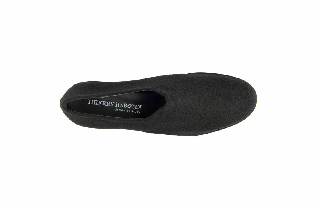 DREAM BLACK WOOL