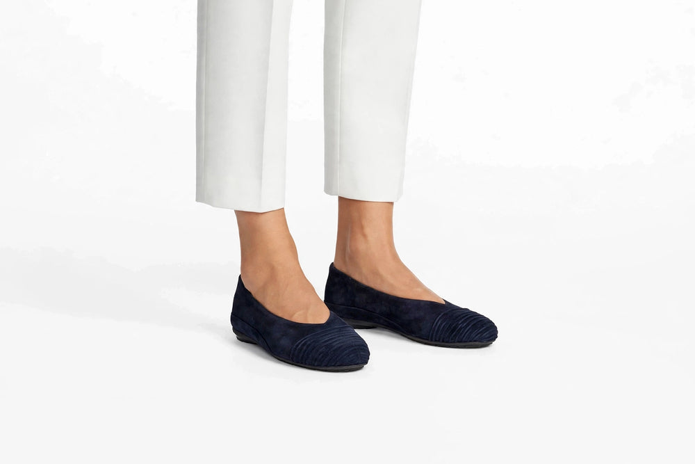 #colour_navy