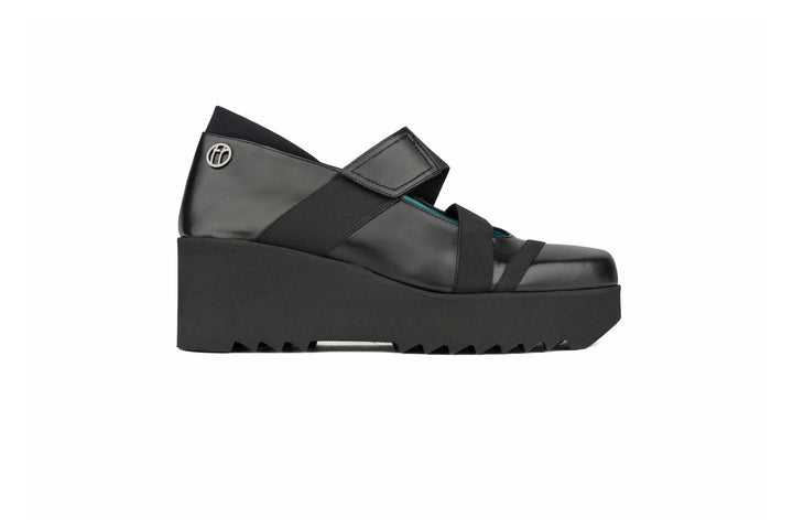 TDARCY BLACK NAPPA